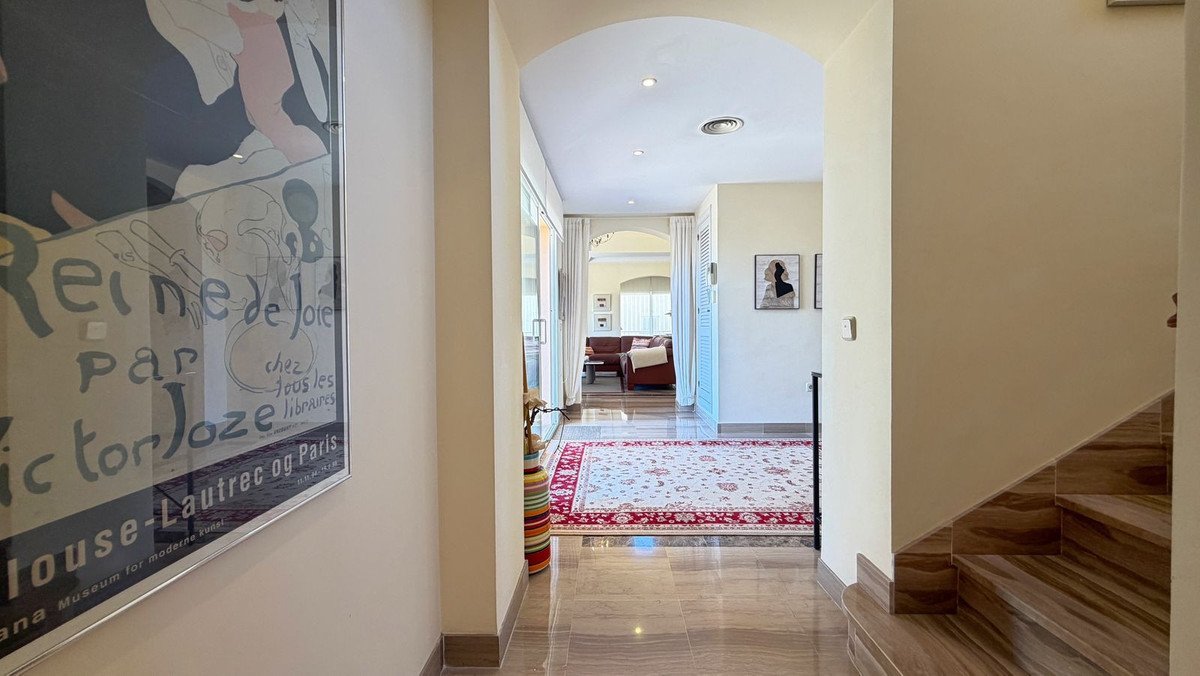 4 Bed Penthouse Duplex in Elviria
