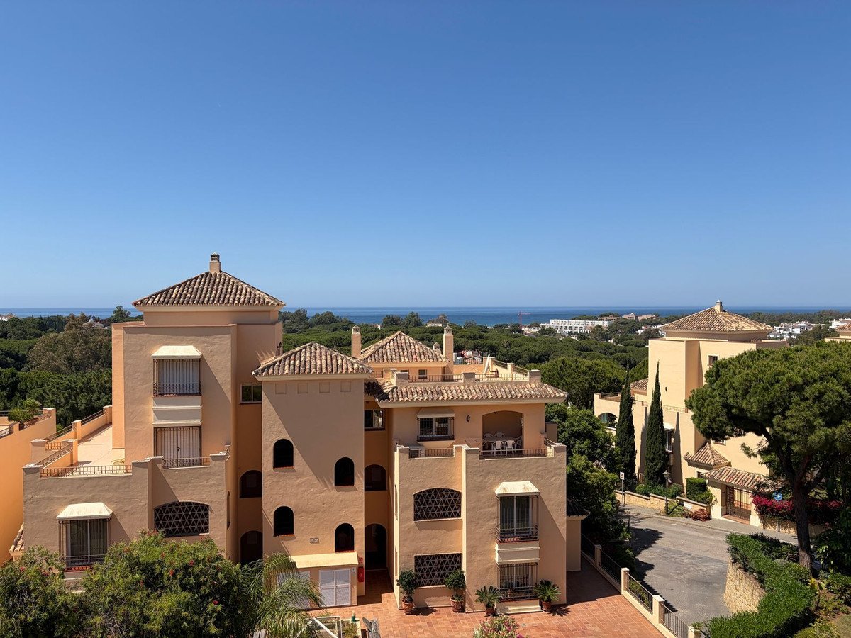 4 Bed Penthouse Duplex in Elviria