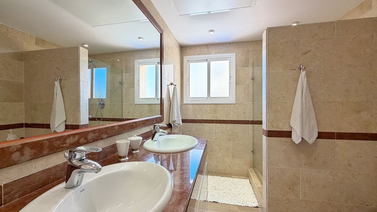 4 Bed Penthouse Duplex in Elviria