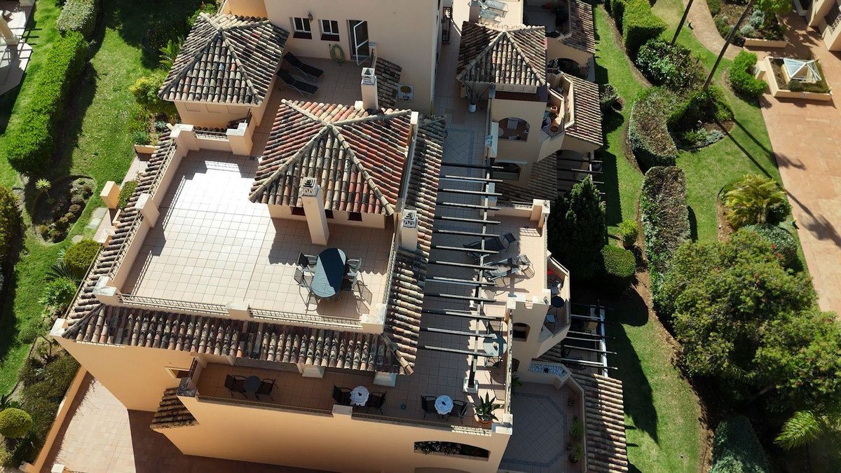 4 Bed Penthouse Duplex in Elviria