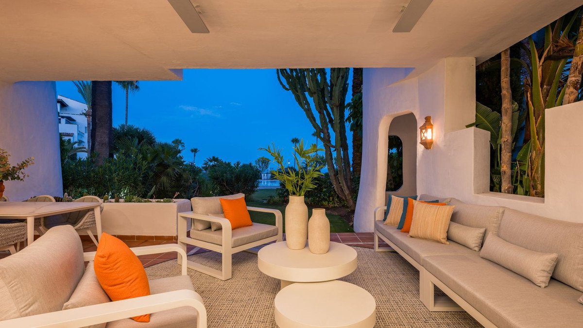 3 Bed Ground Floor Apartment in Estepona