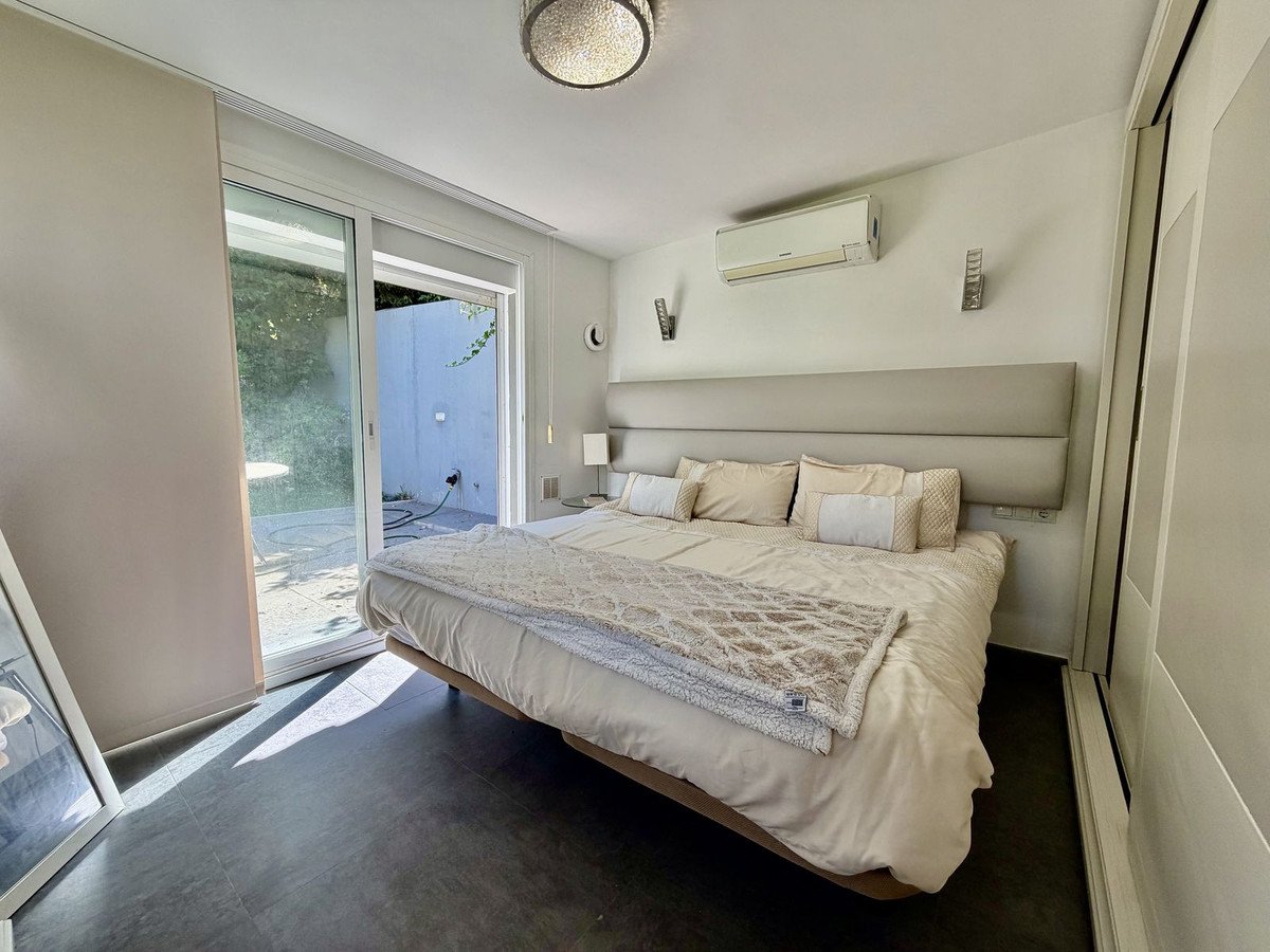 4 Bed Detached Villa in Cabopino