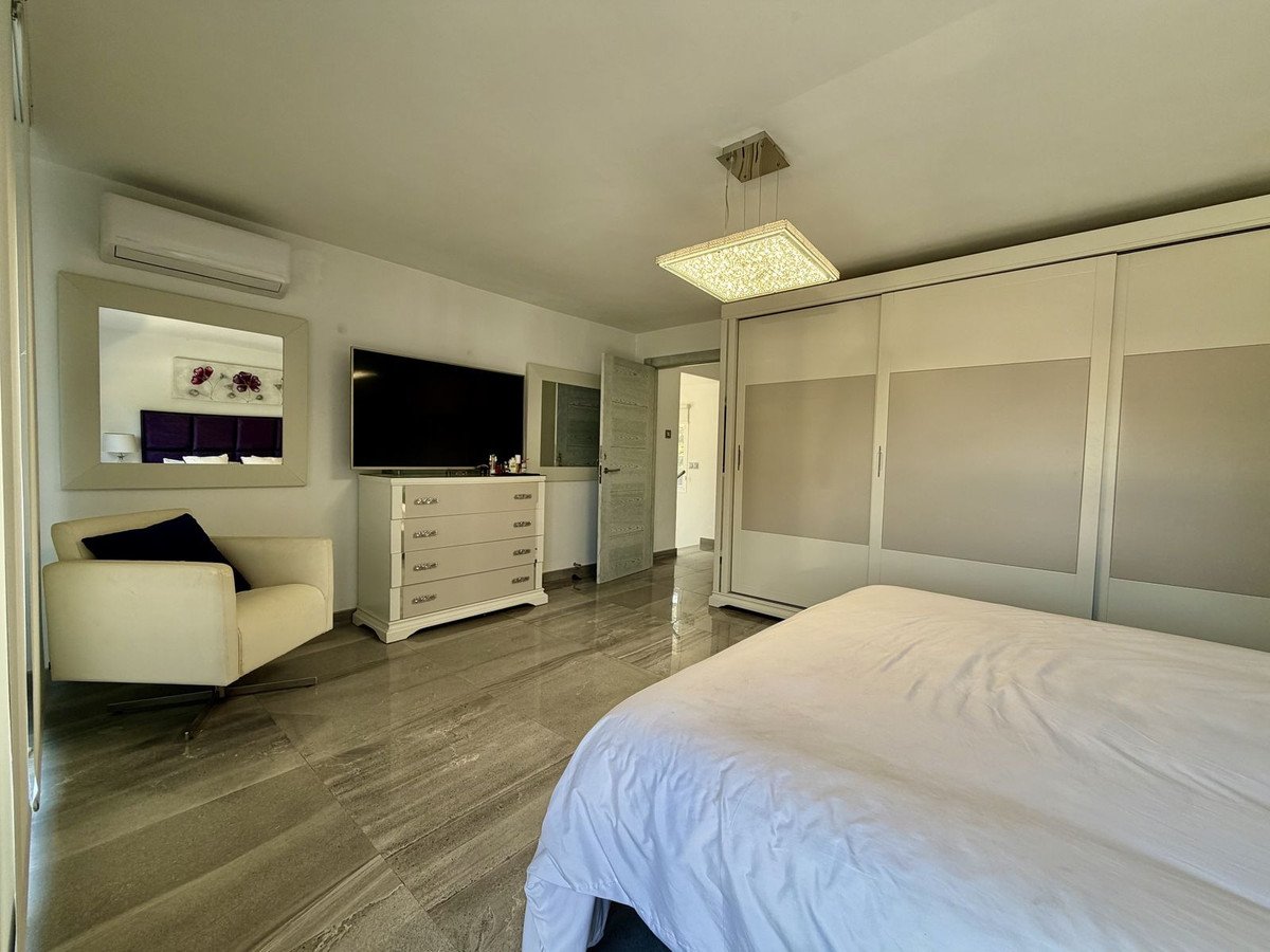 4 Bed Detached Villa in Cabopino