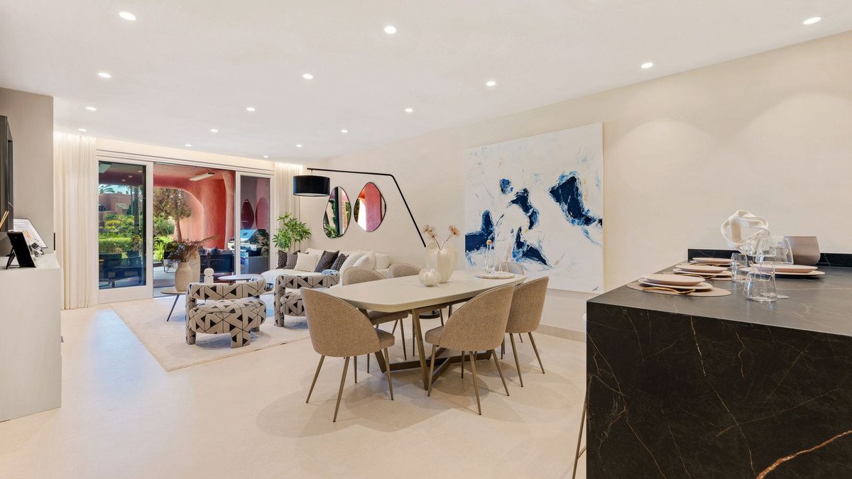 3 Bed Ground Floor Apartment in New Golden Mile