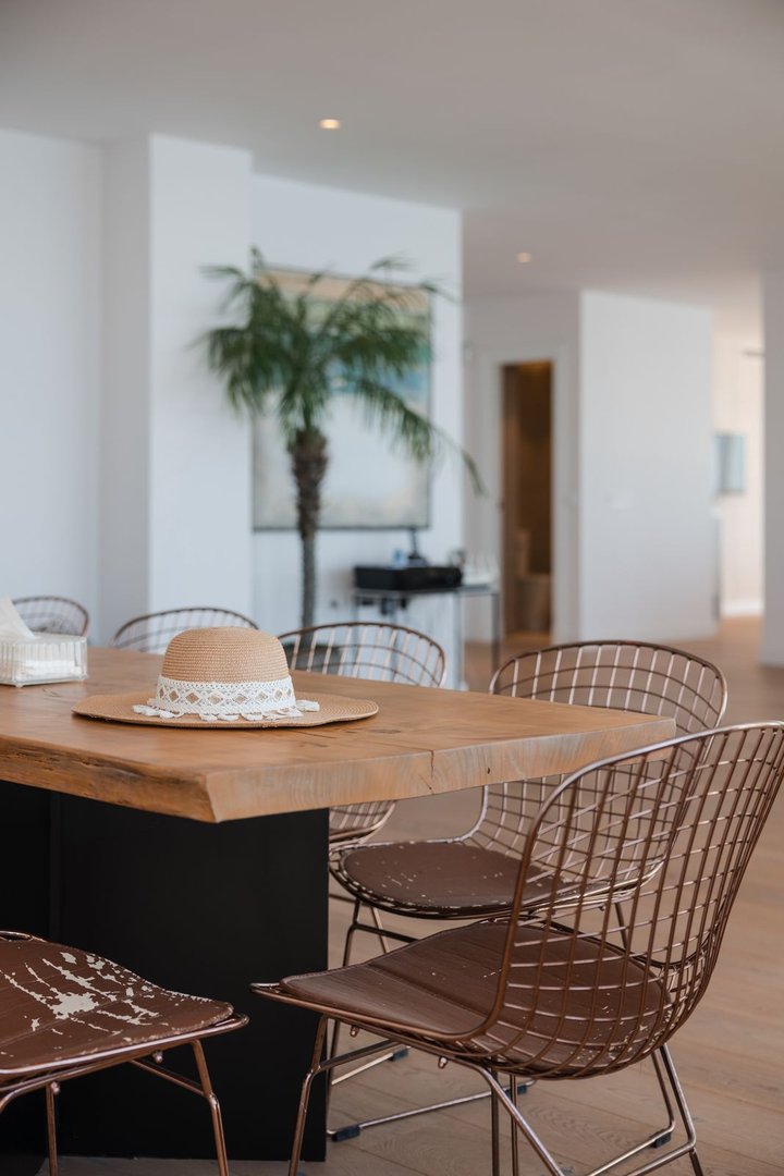 4 Bed Middle Floor Apartment in Marbella