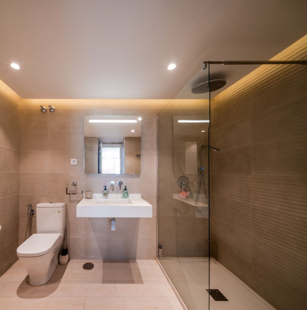 4 Bed Middle Floor Apartment in Marbella