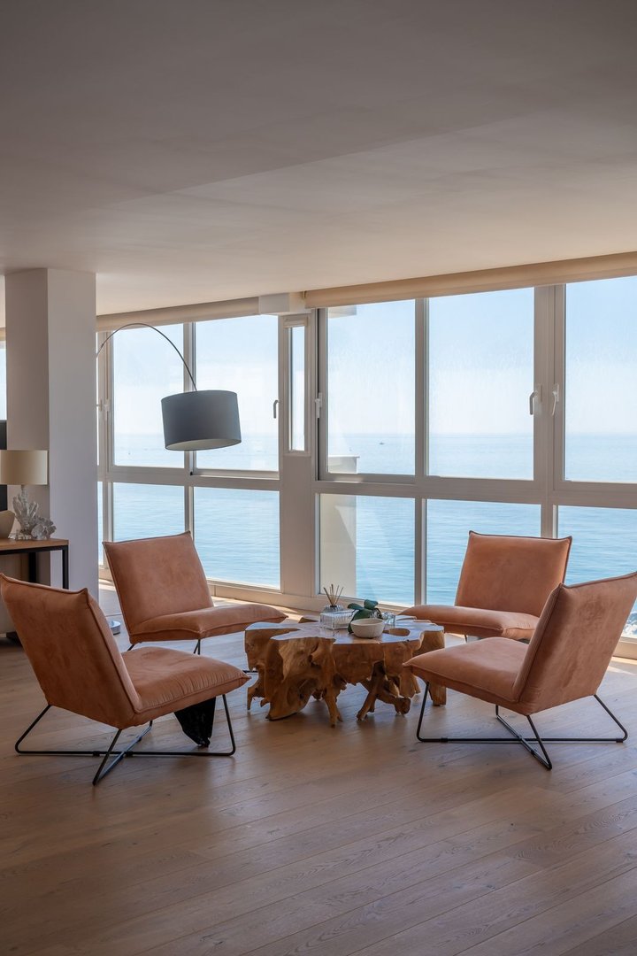 4 Bed Middle Floor Apartment in Marbella