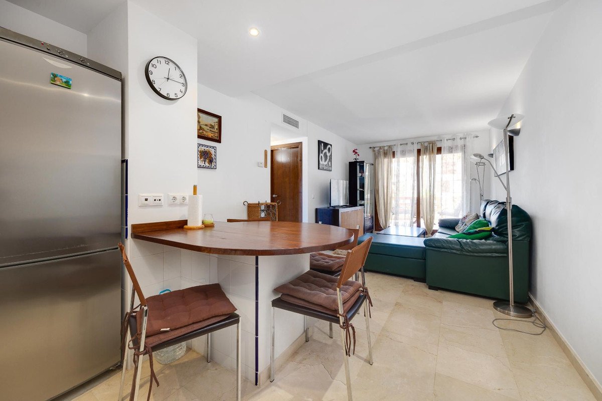 2 Bed Ground Floor Apartment in Punta Prima