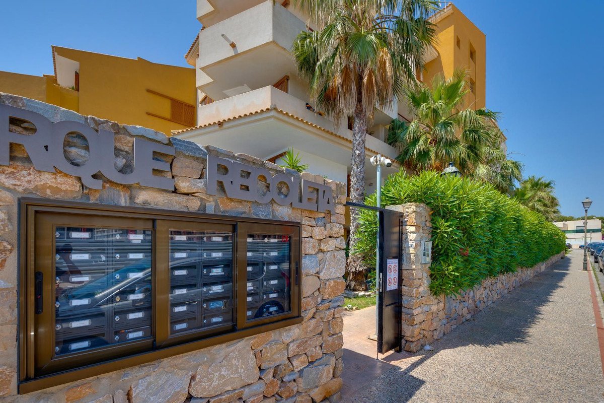 2 Bed Ground Floor Apartment in Punta Prima