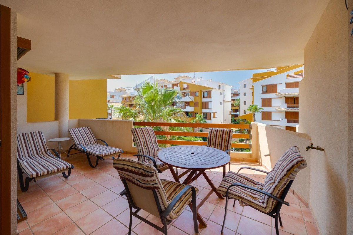 2 Bed Ground Floor Apartment in Punta Prima