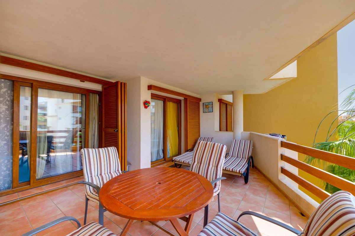 2 Bed Ground Floor Apartment in Punta Prima