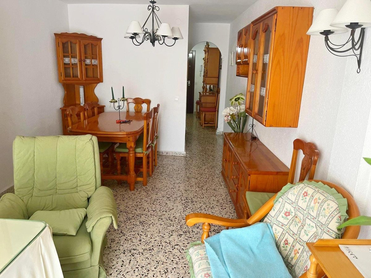 2 Bed Middle Floor Apartment in La Cala del Moral