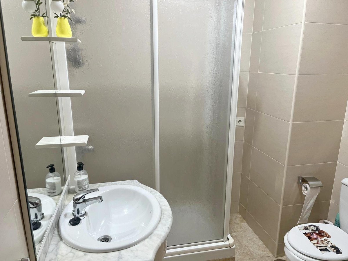 2 Bed Middle Floor Apartment in La Cala del Moral