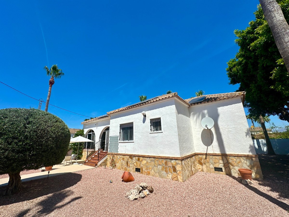 3 Bed Detached Villa in Catral