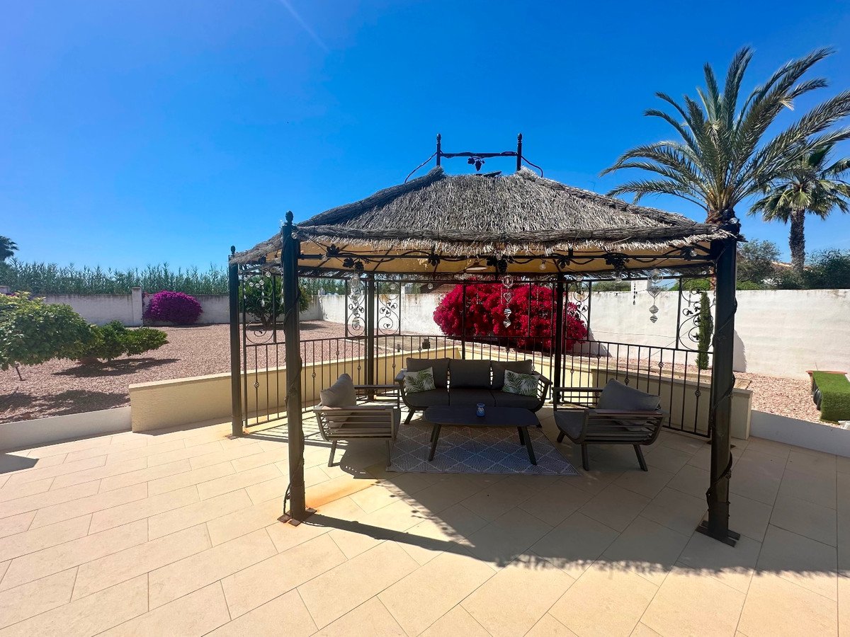 3 Bed Detached Villa in Catral