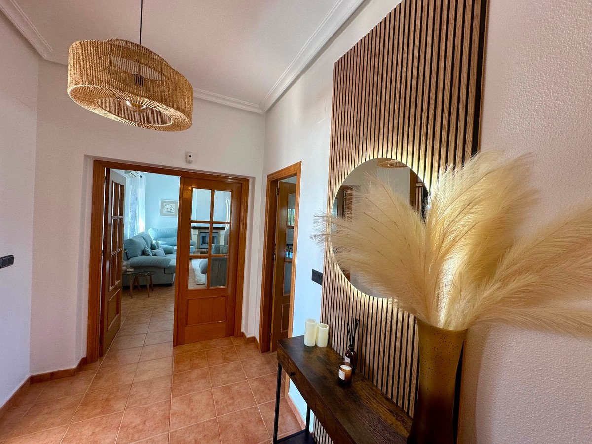 3 Bed Detached Villa in Catral
