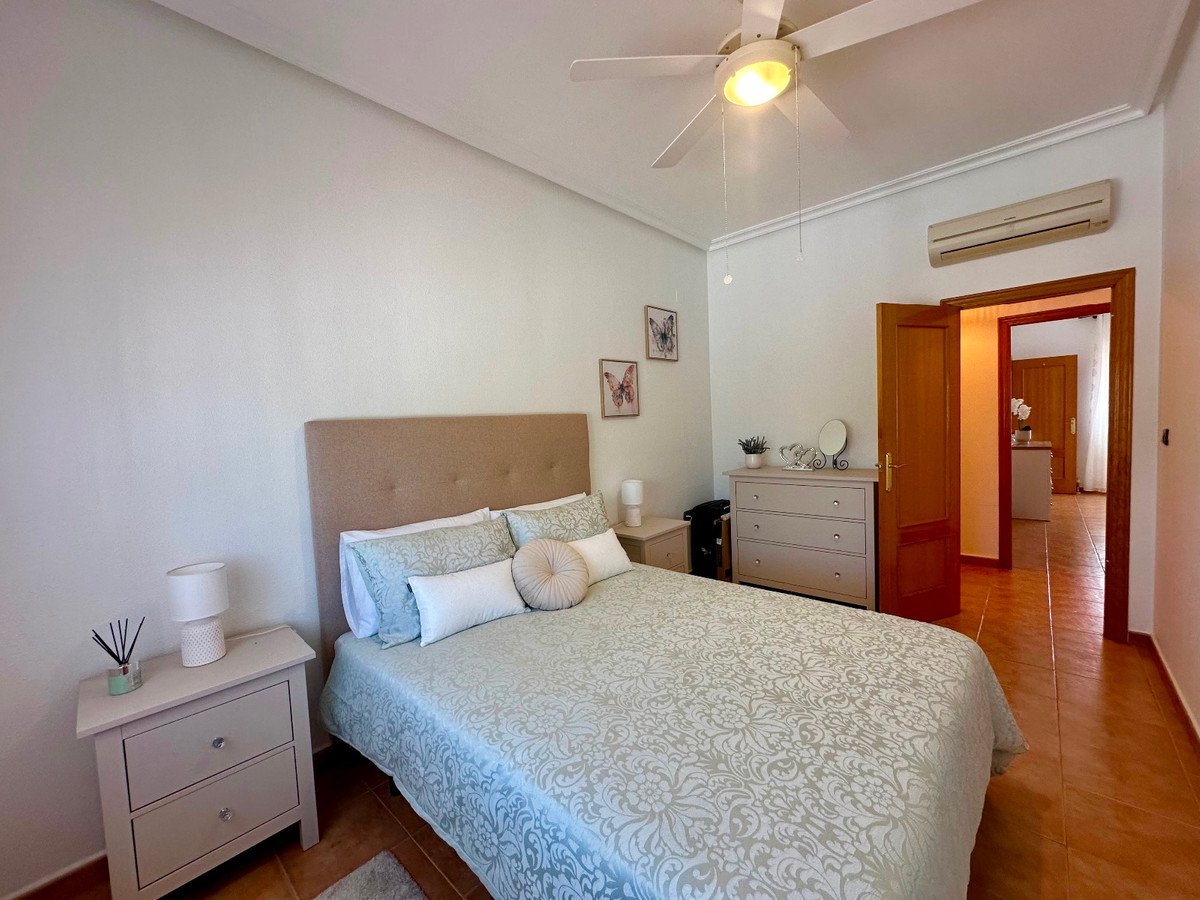 3 Bed Detached Villa in Catral