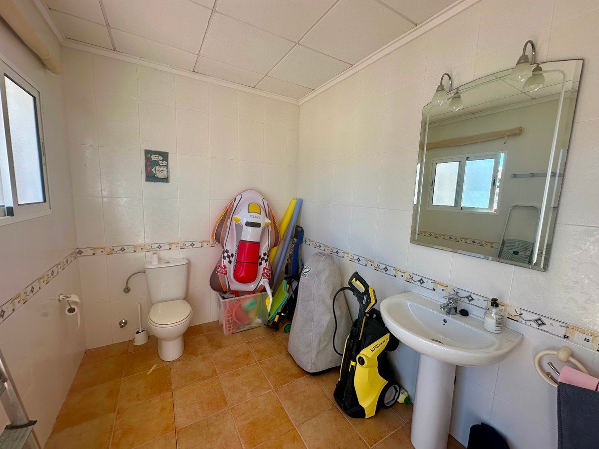 3 Bed Detached Villa in Catral