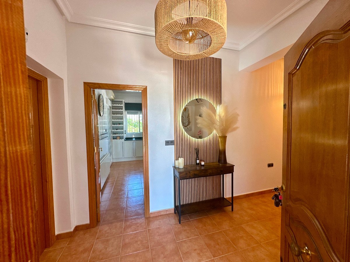 3 Bed Detached Villa in Catral