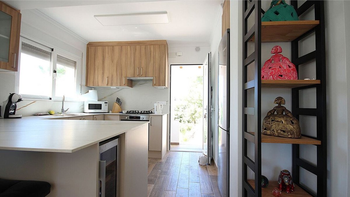 4 Bed Detached Villa in Orba