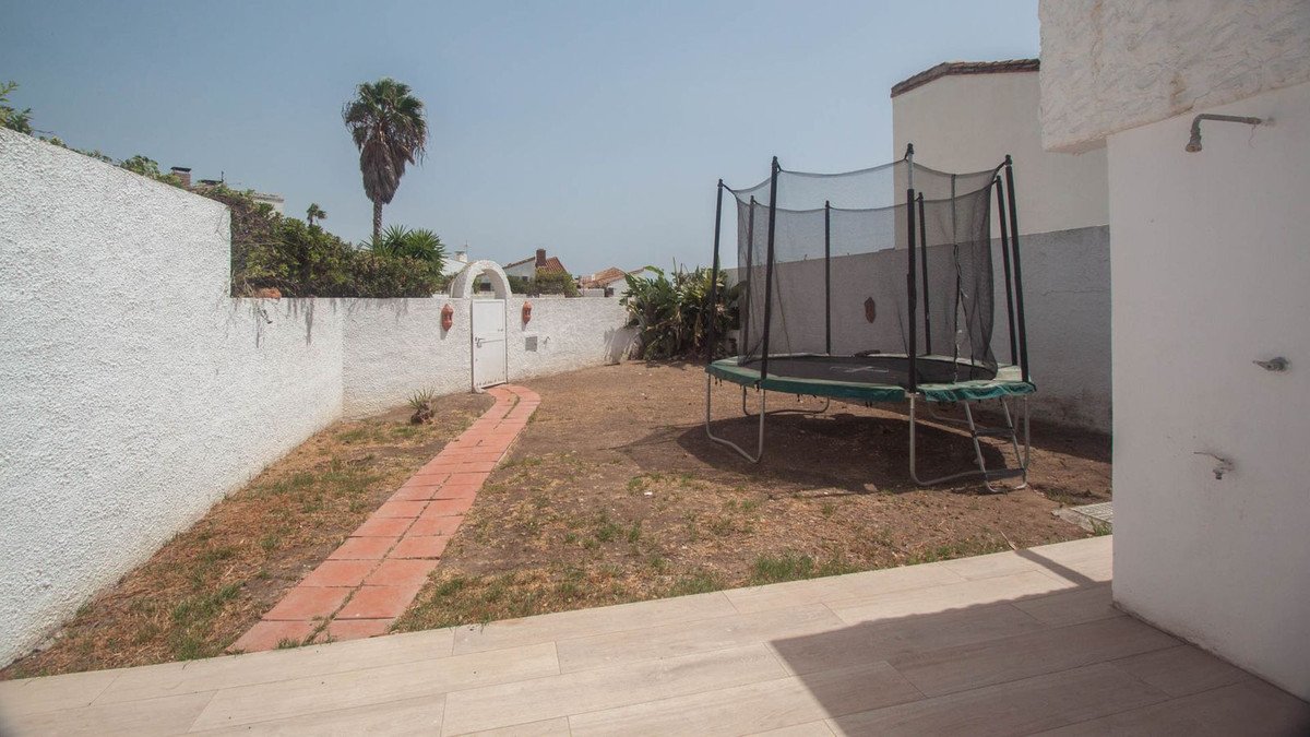 3 Bed Townhouse in Estepona
