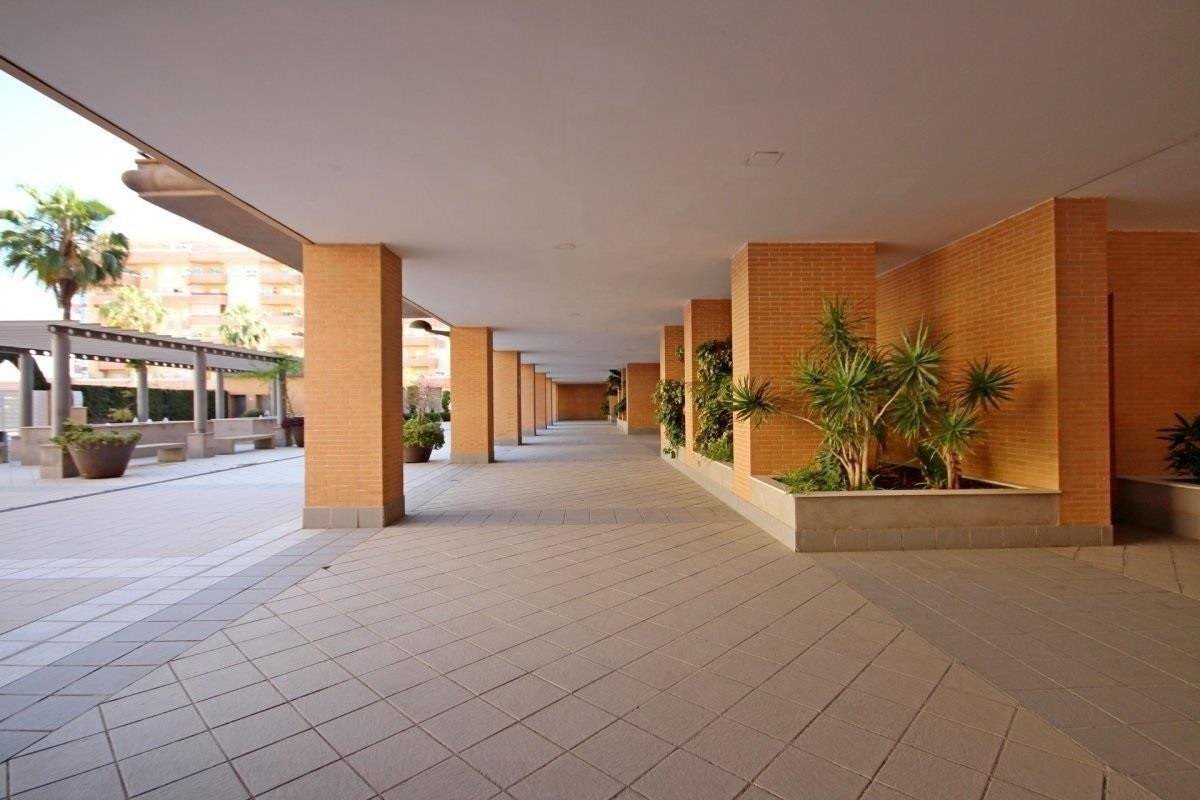 2 Bed Middle Floor Apartment in Málaga