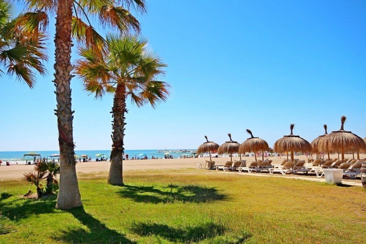 2 Bed Middle Floor Apartment in Málaga