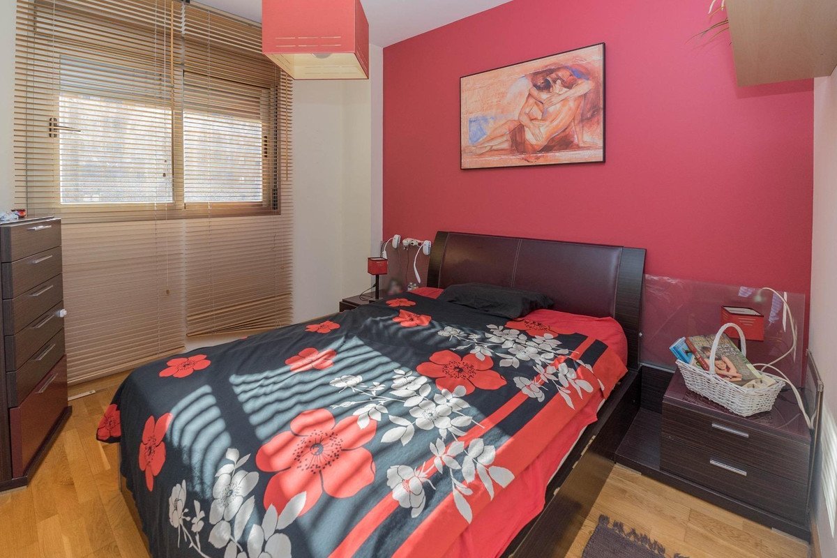 2 Bed Middle Floor Apartment in Málaga