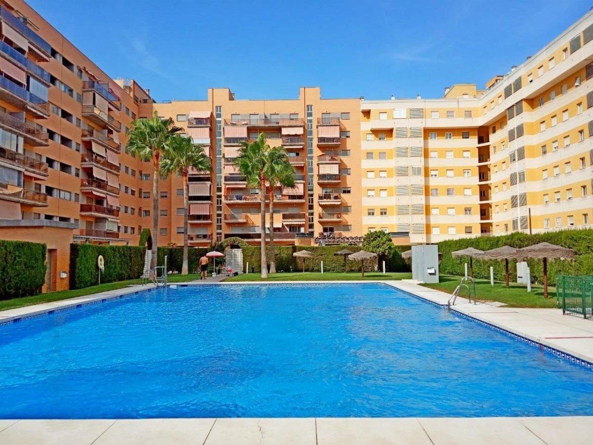 2 Bed Middle Floor Apartment in Málaga