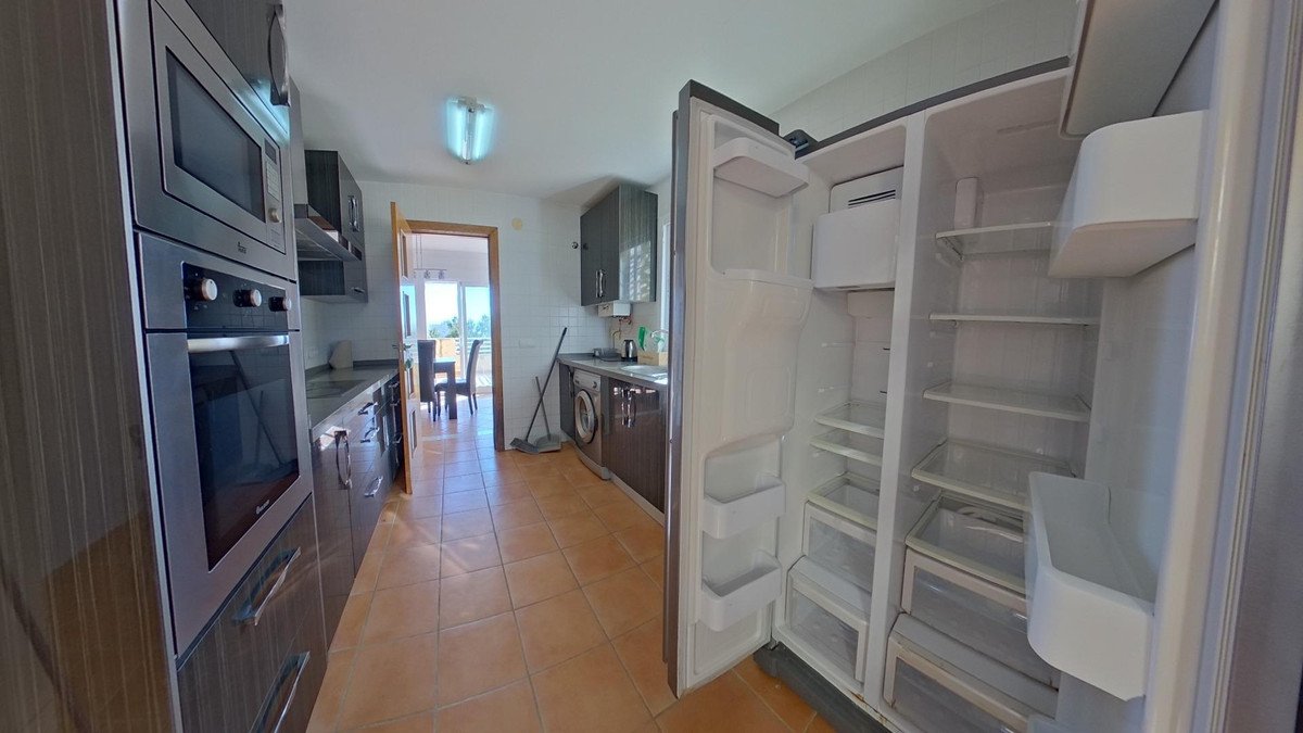 4 Bed Detached Villa in Torremolinos
