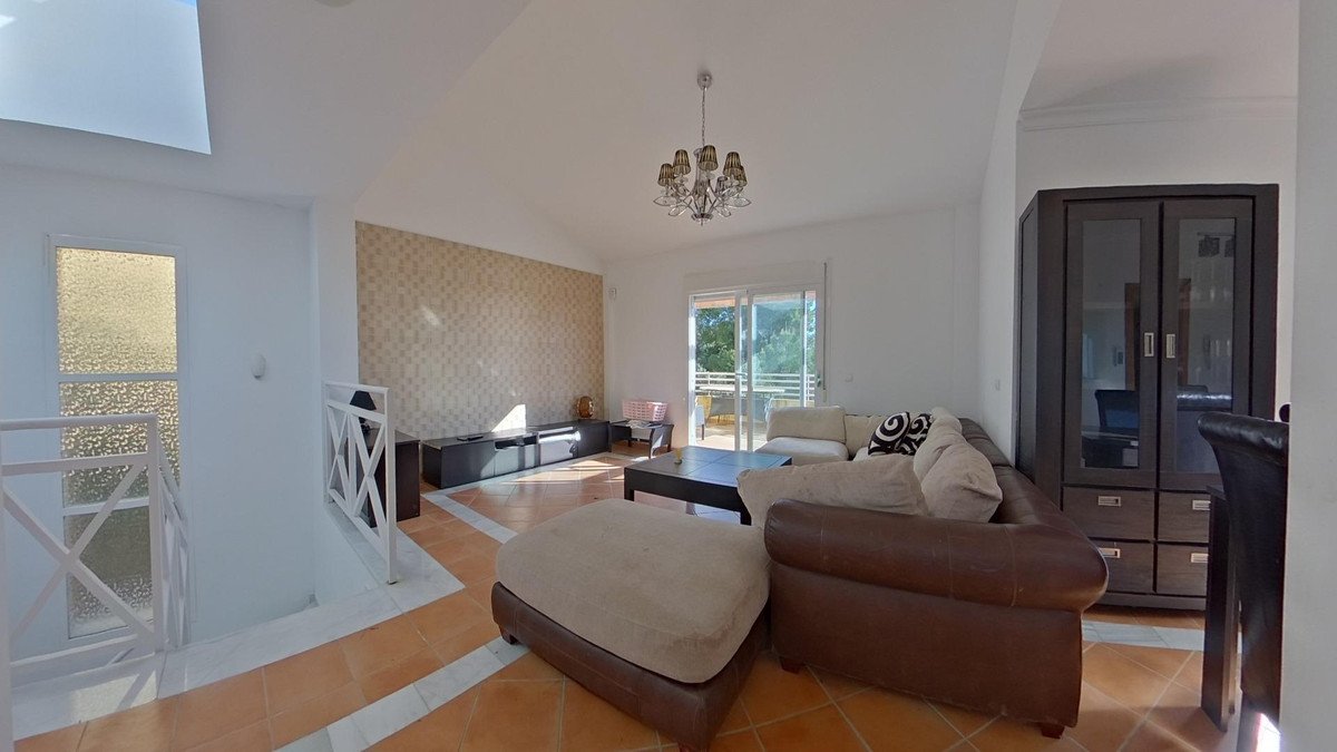 4 Bed Detached Villa in Torremolinos