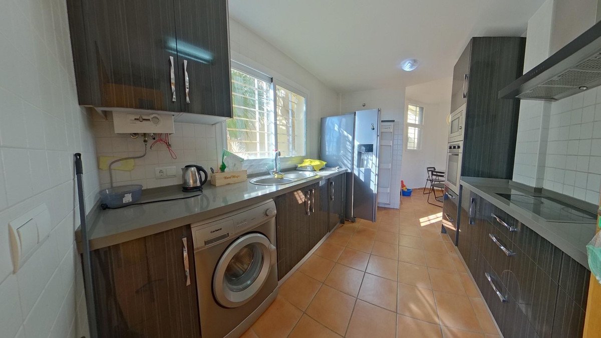 4 Bed Detached Villa in Torremolinos