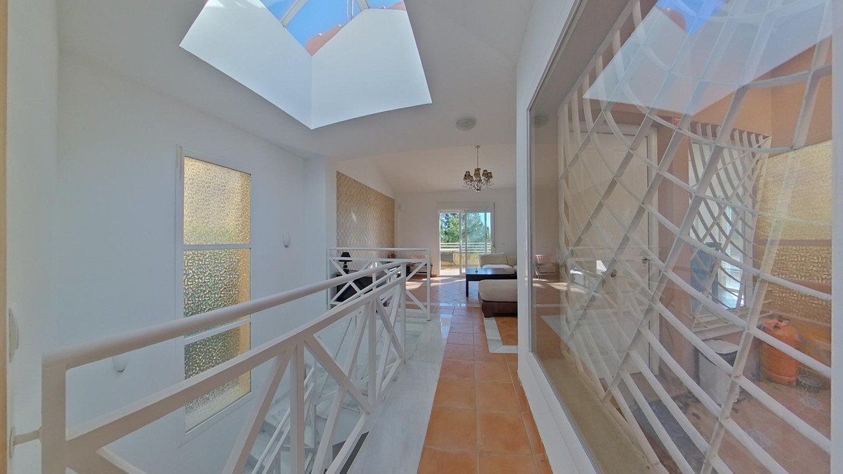 4 Bed Detached Villa in Torremolinos