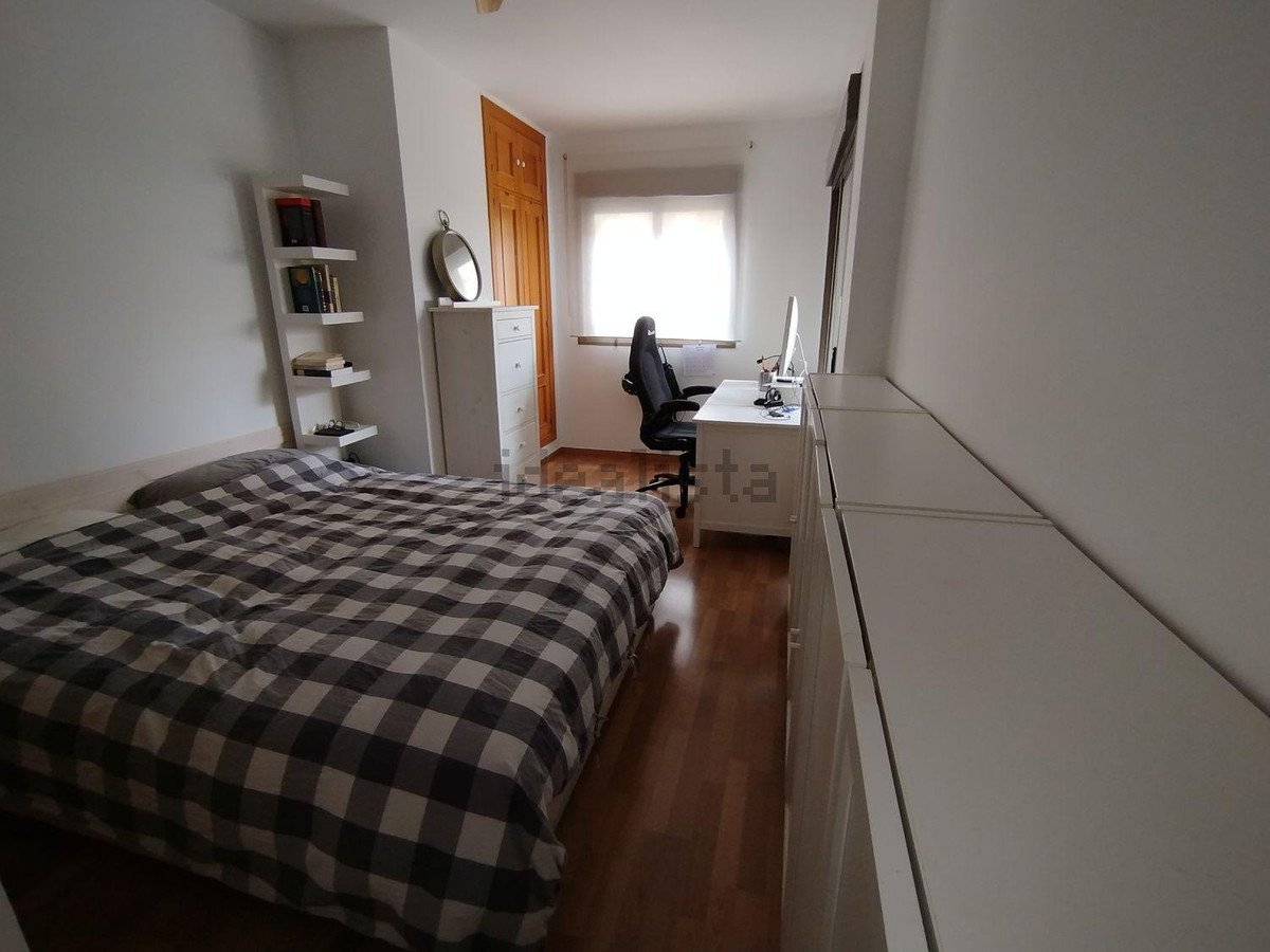 3 Bed Middle Floor Apartment in Málaga