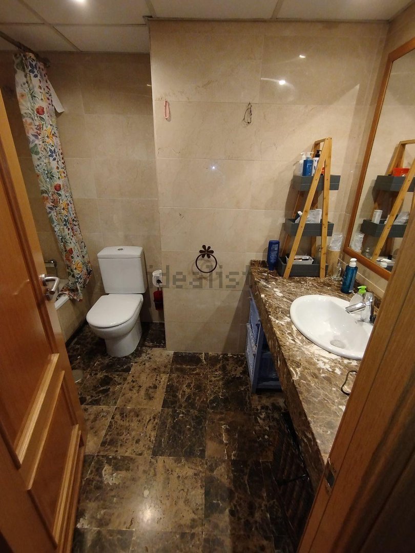 3 Bed Middle Floor Apartment in Málaga