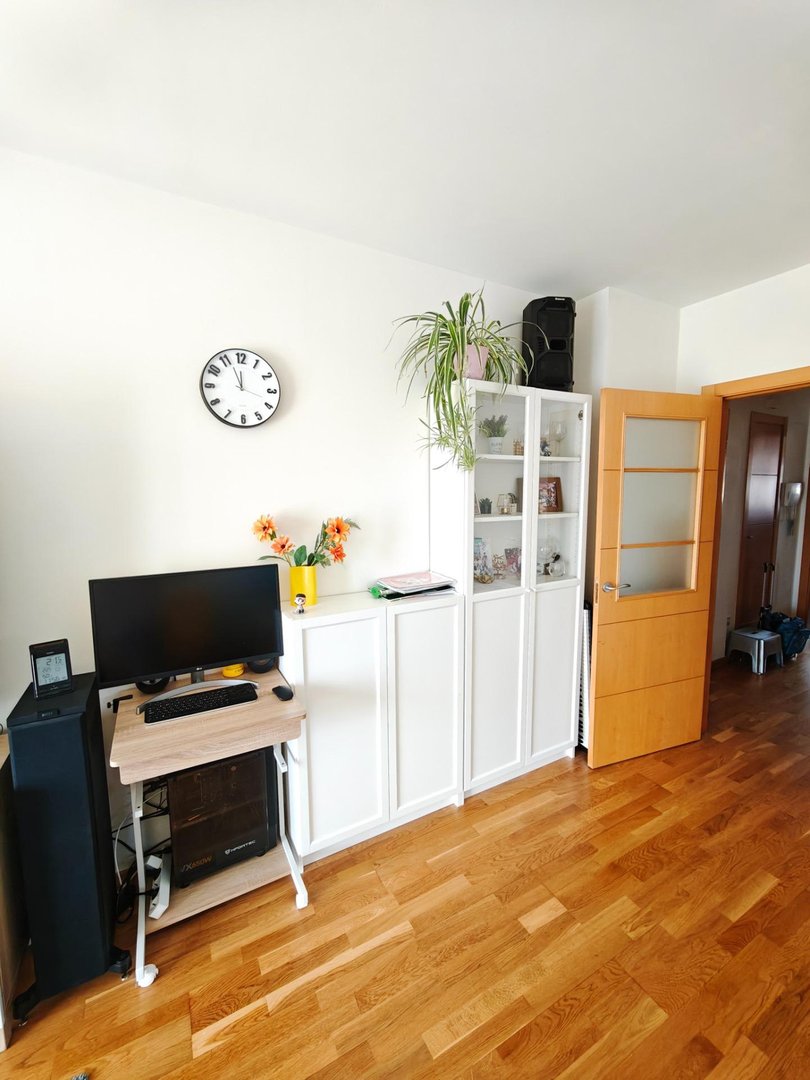 3 Bed Middle Floor Apartment in Málaga