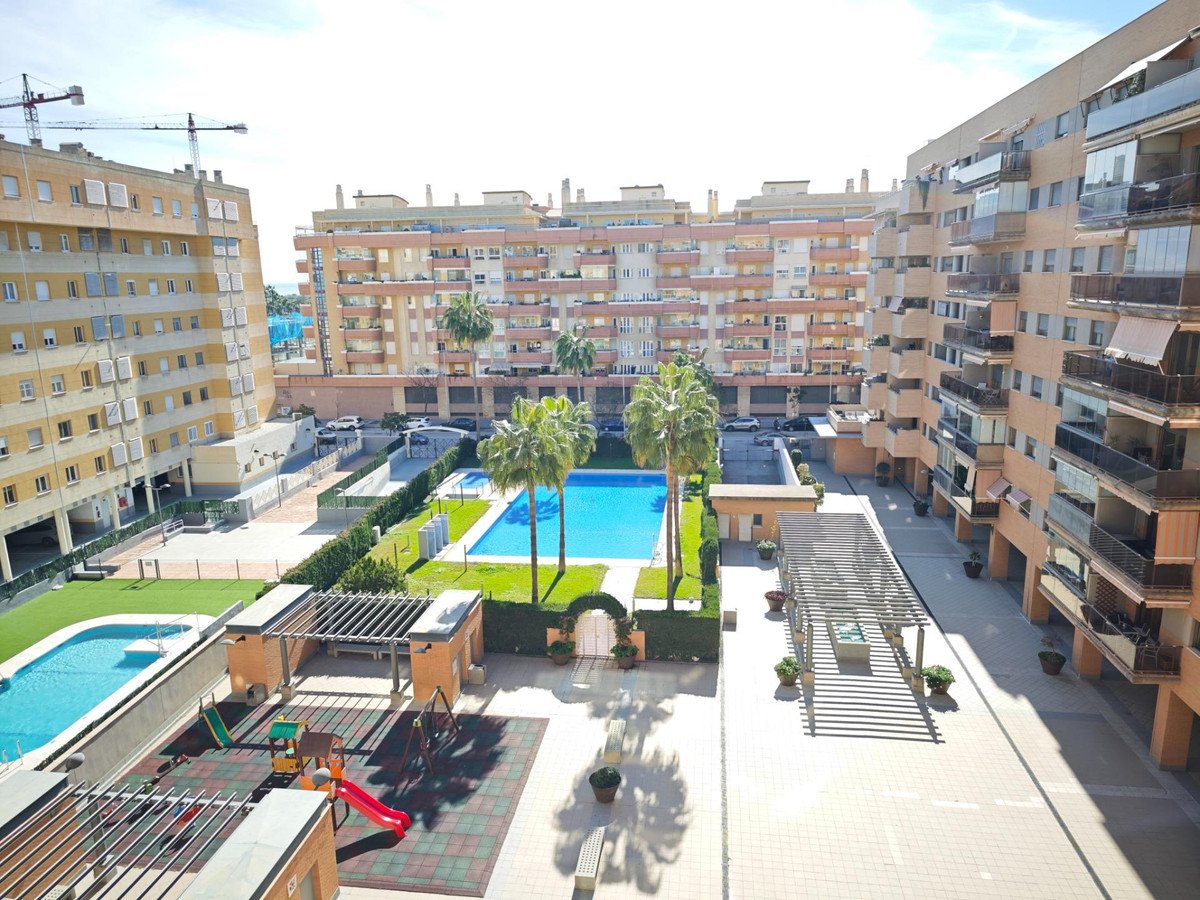 3 Bed Middle Floor Apartment in Málaga
