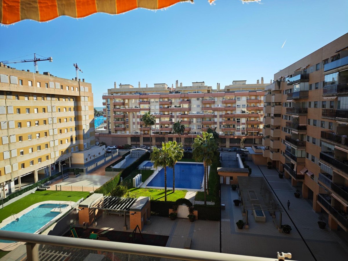 3 Bed Middle Floor Apartment in Málaga