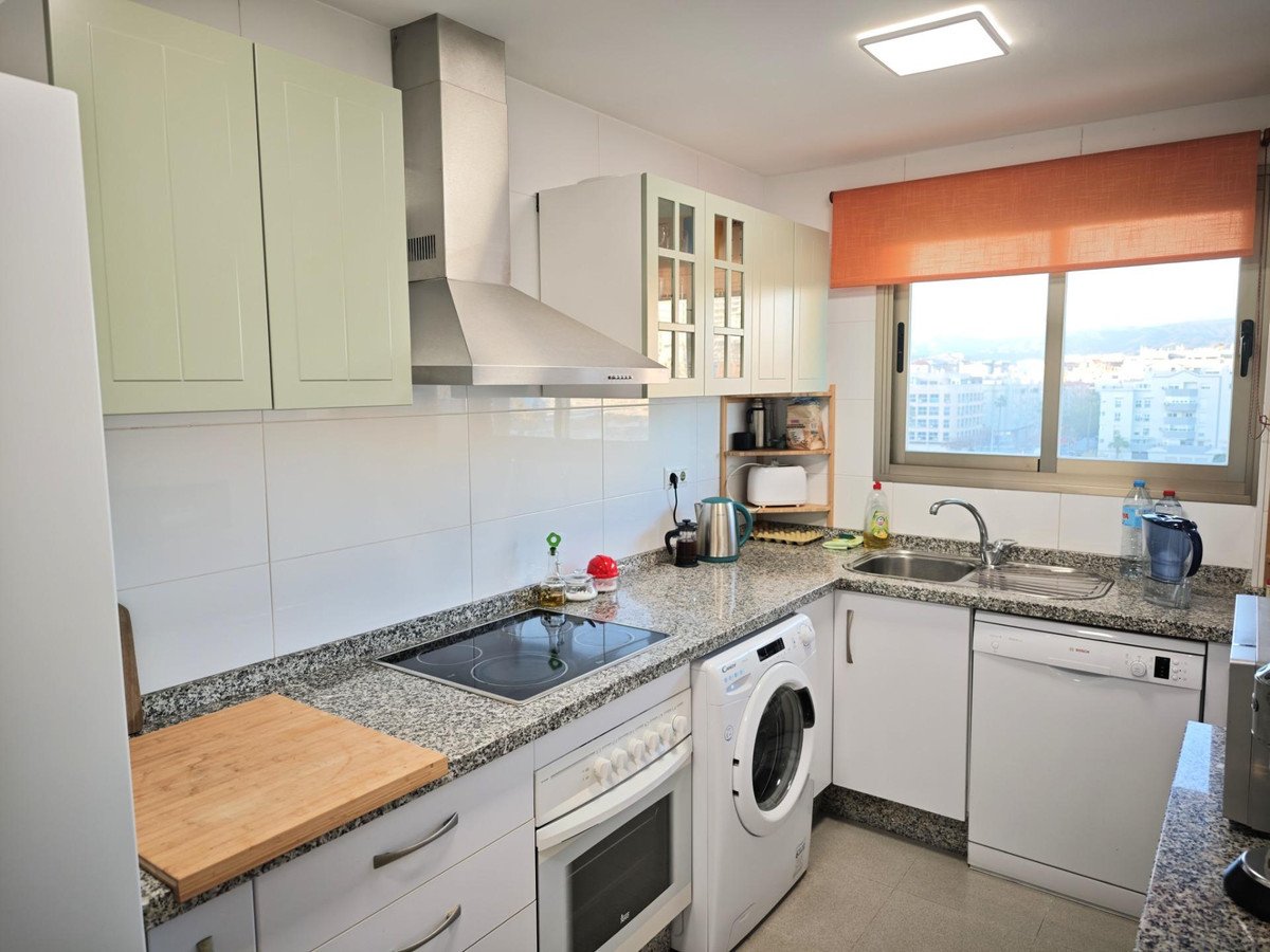 3 Bed Middle Floor Apartment in Málaga