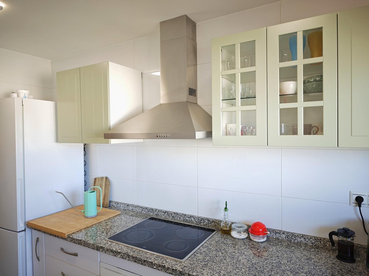 3 Bed Middle Floor Apartment in Málaga