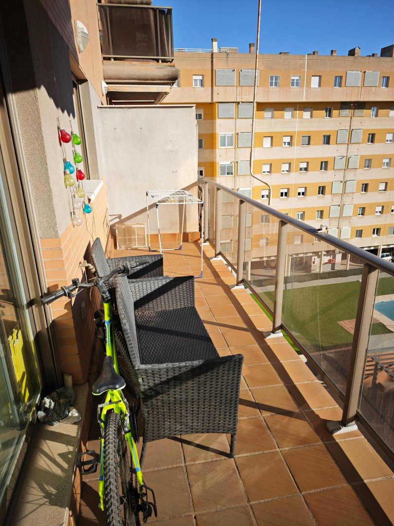 3 Bed Middle Floor Apartment in Málaga