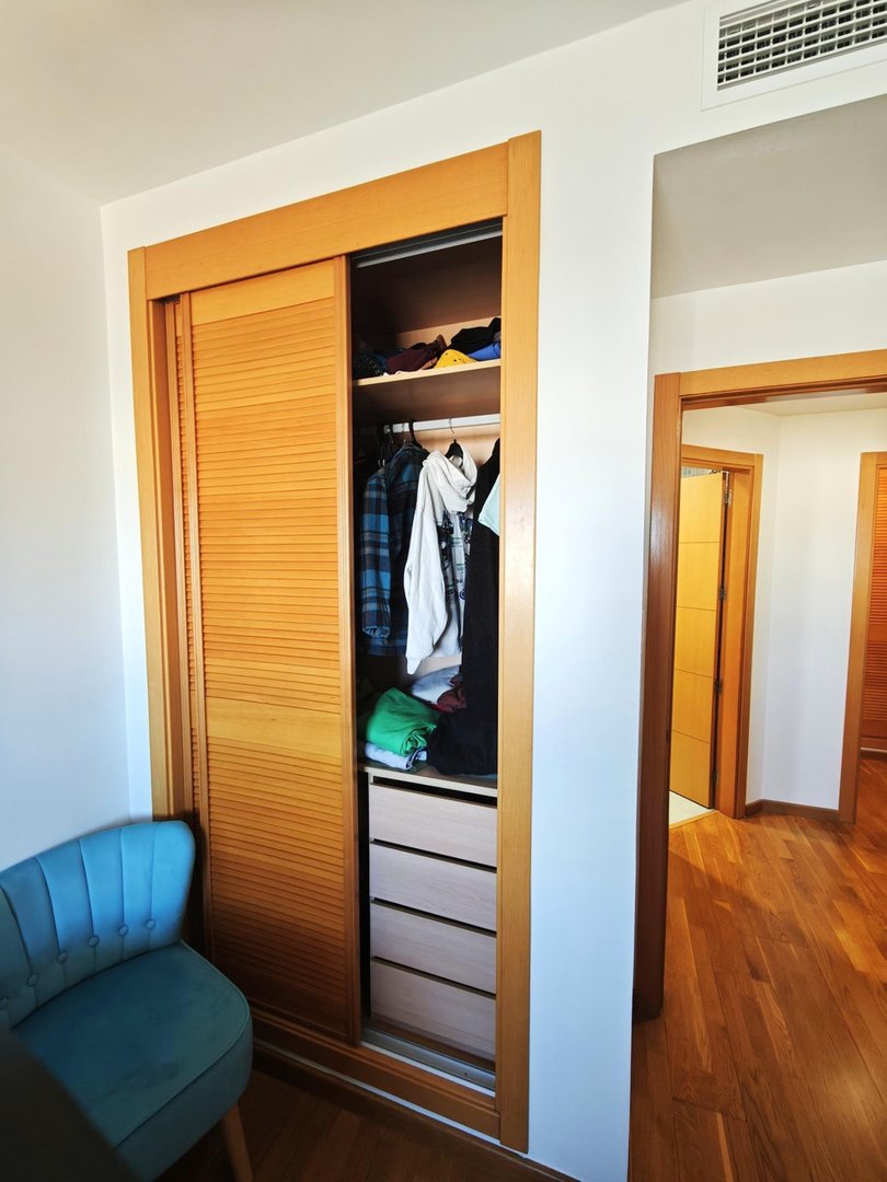 3 Bed Middle Floor Apartment in Málaga