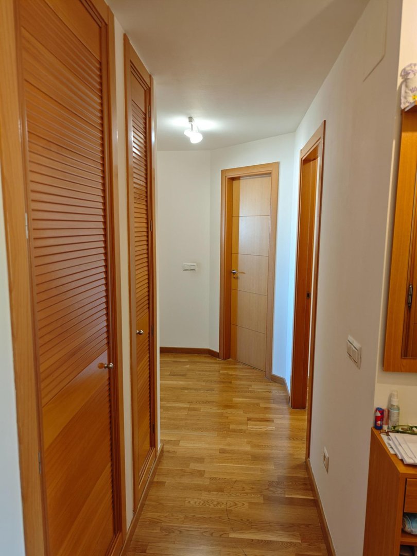 3 Bed Middle Floor Apartment in Málaga