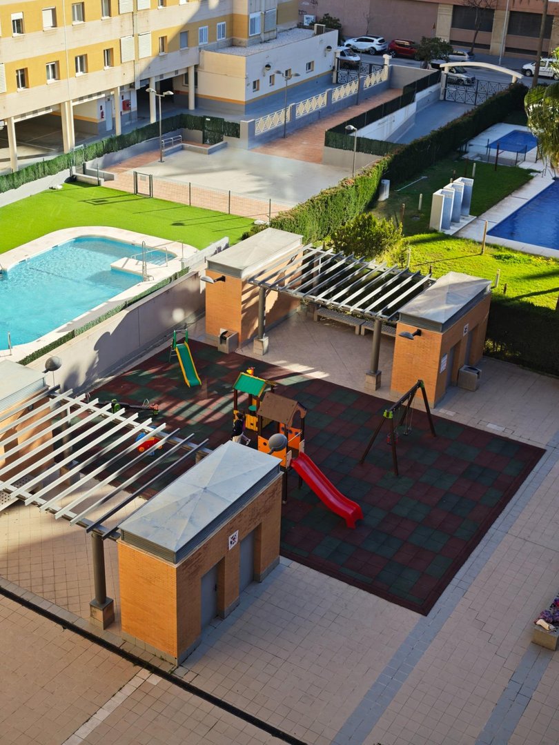 3 Bed Middle Floor Apartment in Málaga