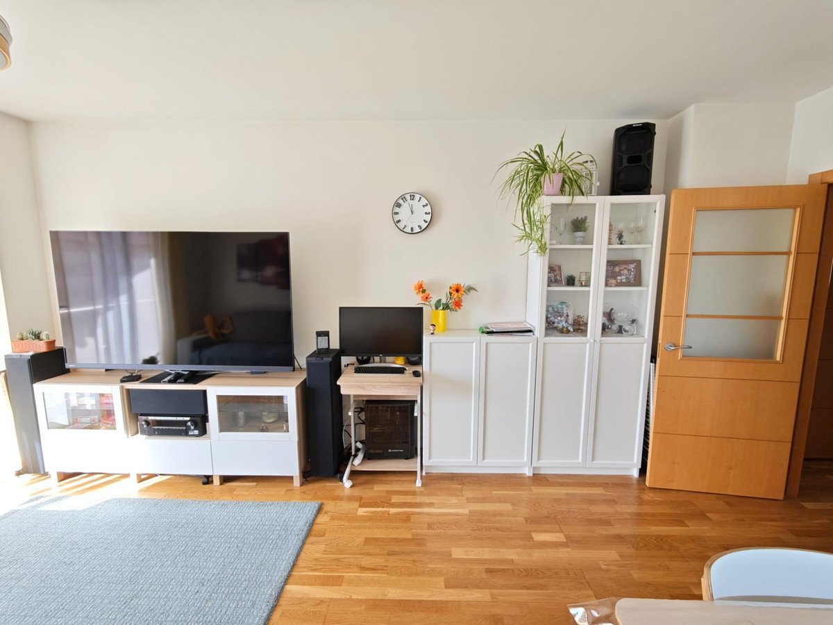 3 Bed Middle Floor Apartment in Málaga