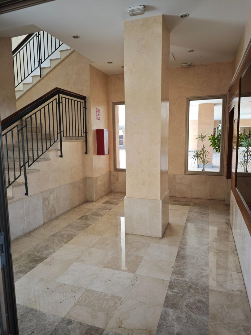 3 Bed Middle Floor Apartment in Málaga