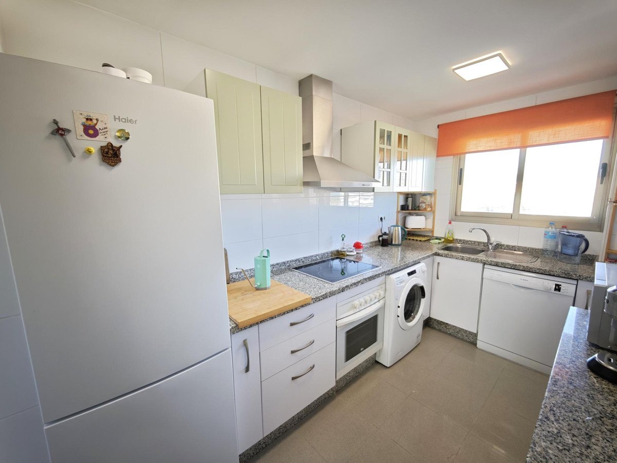 3 Bed Middle Floor Apartment in Málaga