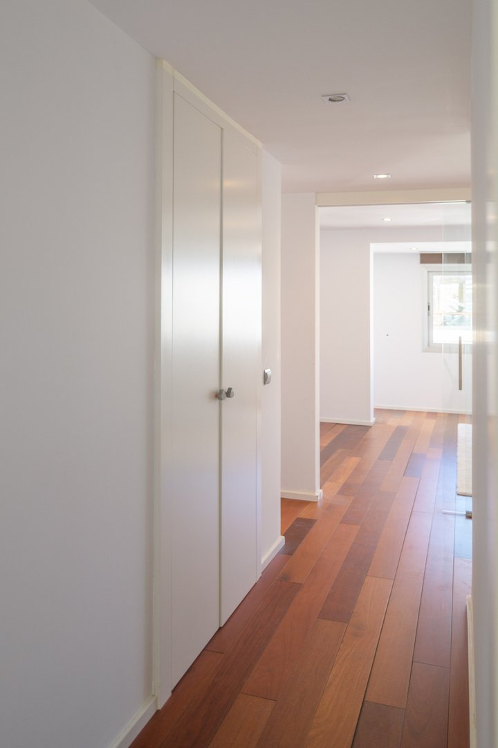 2 Bed Middle Floor Apartment in Centro Histórico