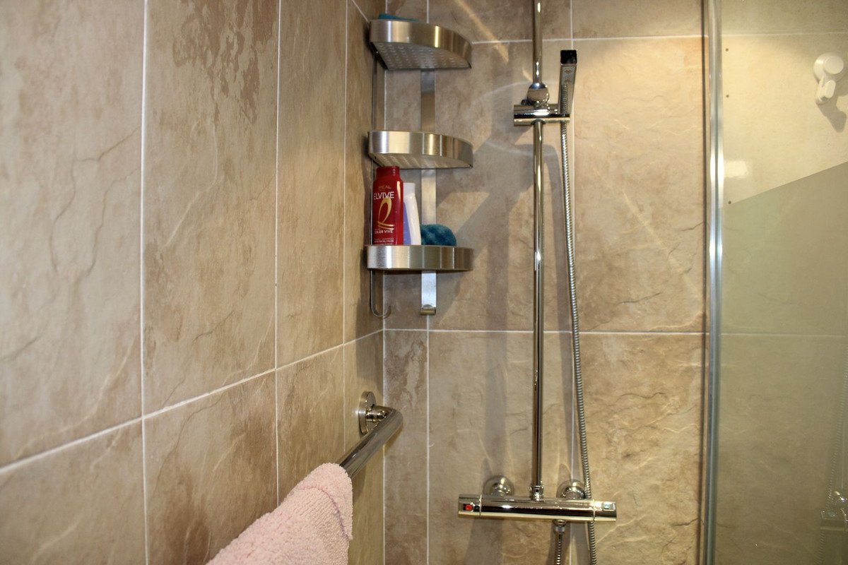 2 Bed Top Floor Apartment in Torrox Costa