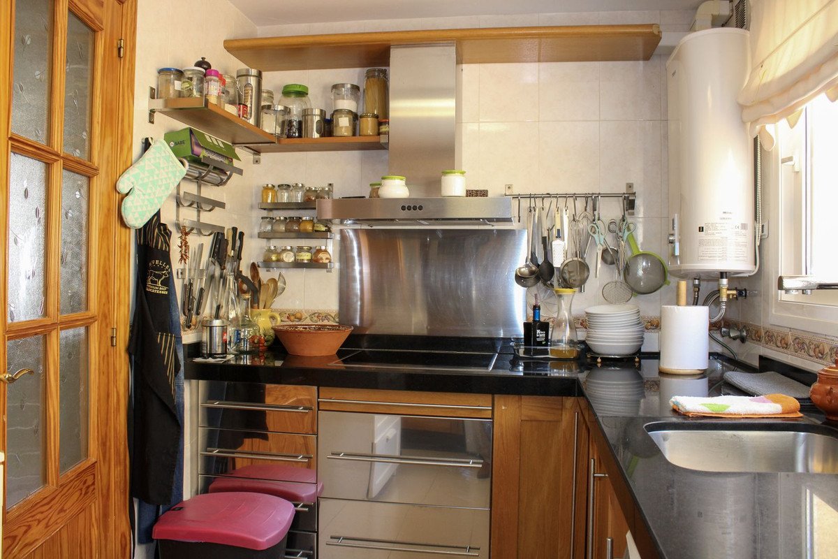 2 Bed Top Floor Apartment in Torrox Costa